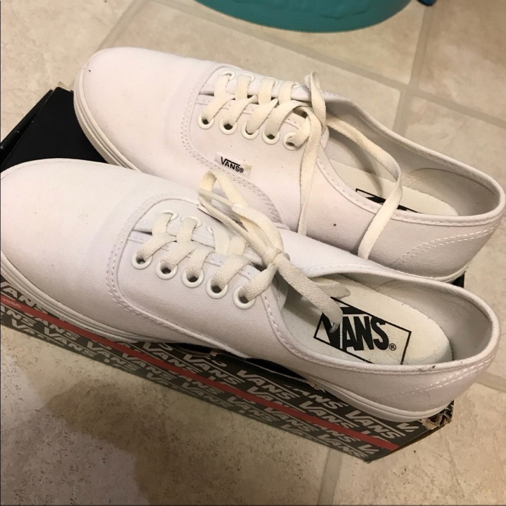 Brand New Classic White Canvas